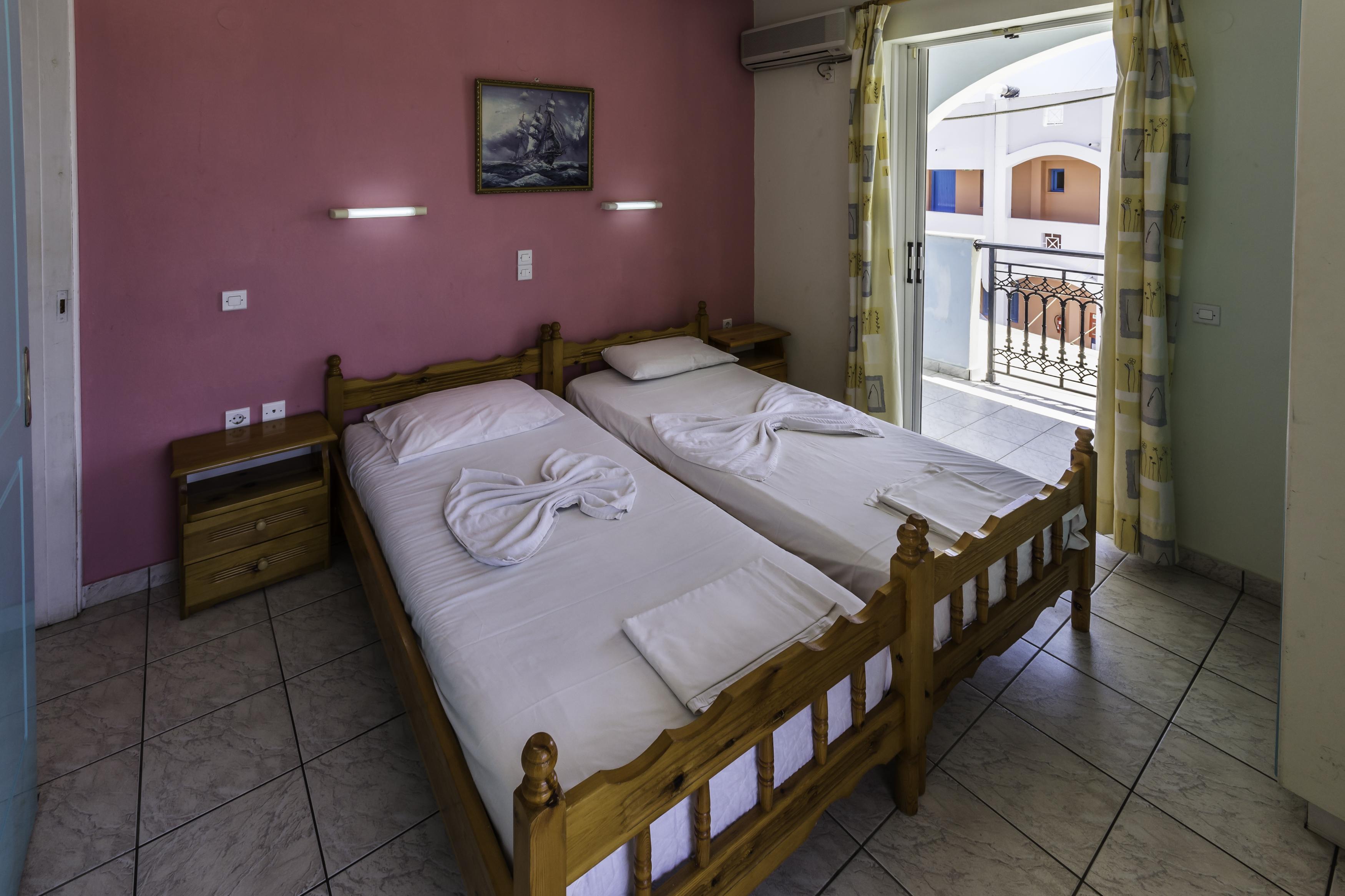 Vossos Hotel Apartments Laganas Luaran gambar