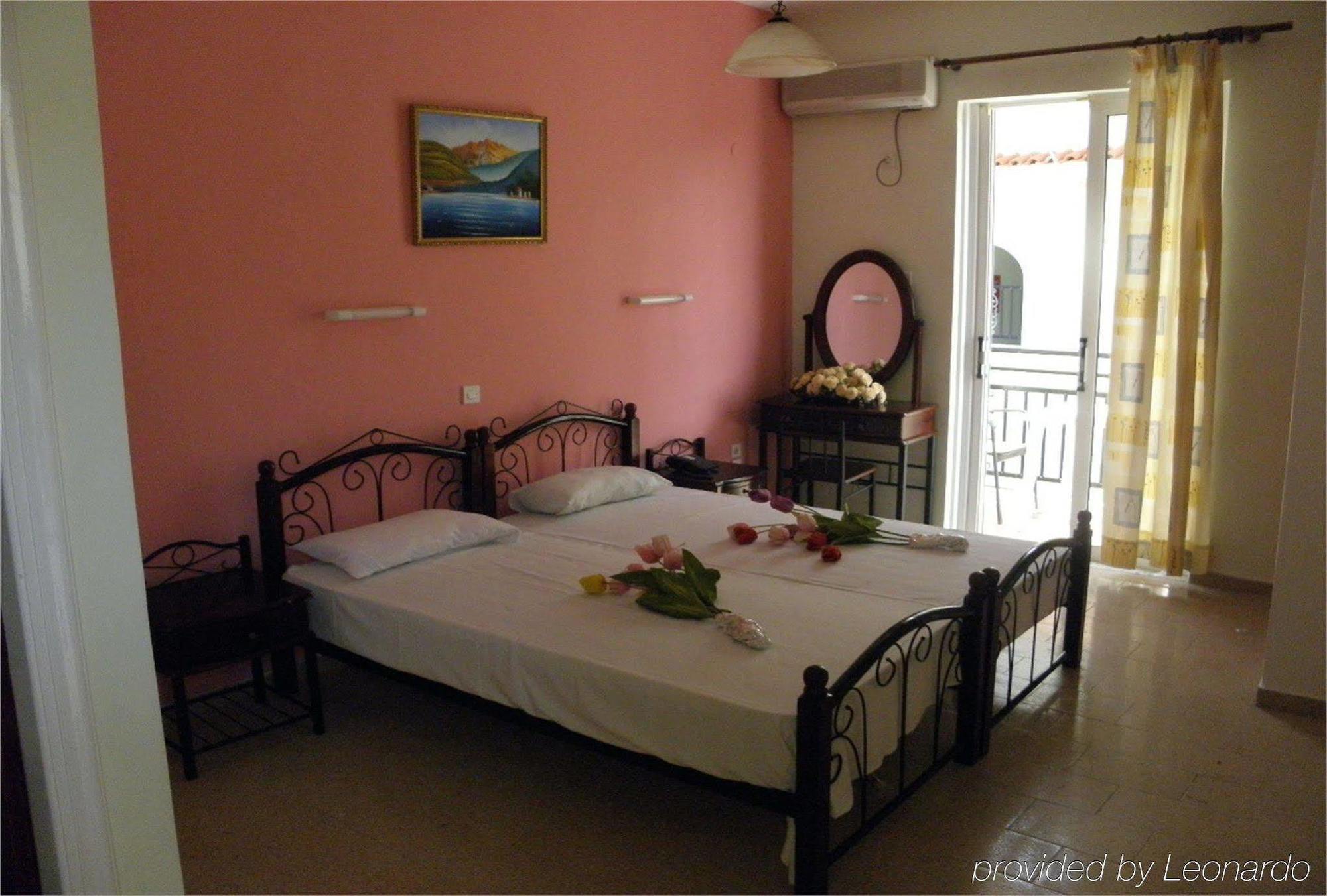 Vossos Hotel Apartments Laganas Luaran gambar